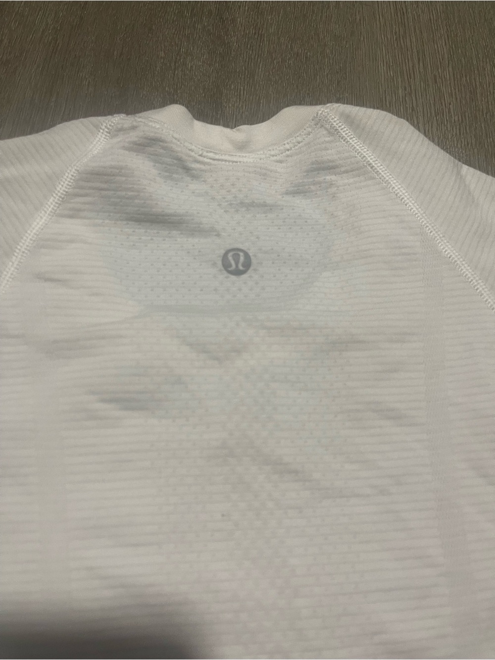 Lululemon Swiftly Tech White Athletic Tee Flawed - Picture 2 of 4